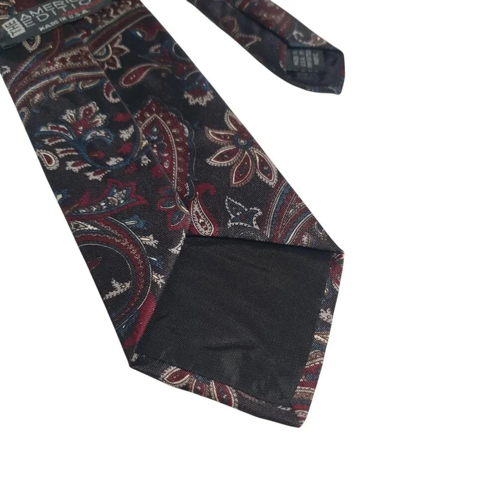 Vintage American Edition Clip On Paisley Tie Polyester Junior Tie 18 Inch Gift